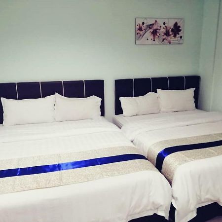 Summer Hotel Кота-Кінабалу Екстер'єр фото